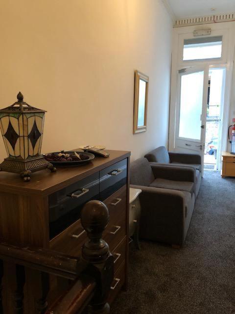 Renfrew Rooms At City Centre กลาสโกว์ ภายนอก รูปภาพ