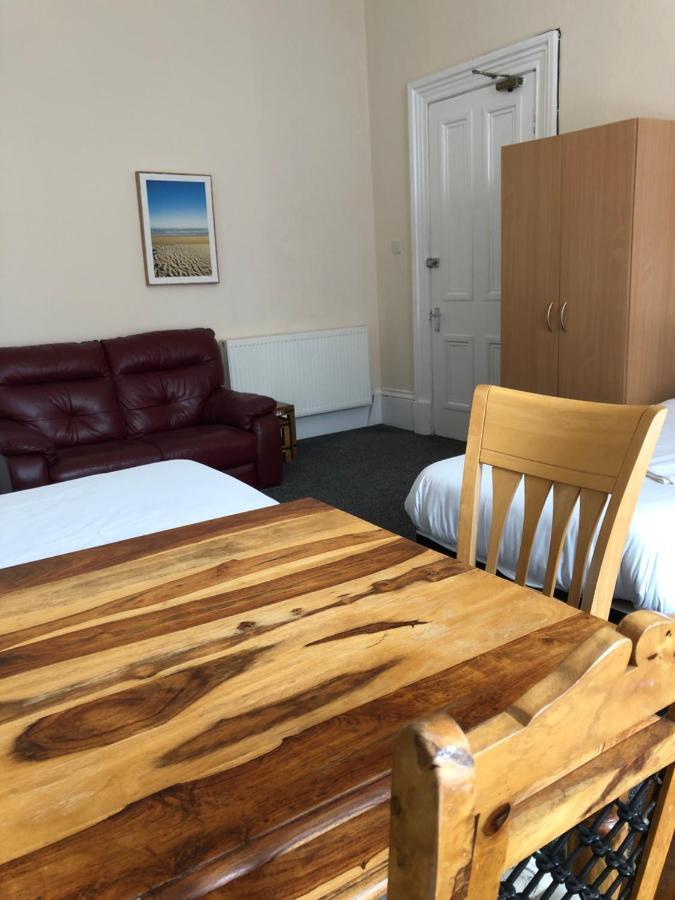 Renfrew Rooms At City Centre กลาสโกว์ ภายนอก รูปภาพ